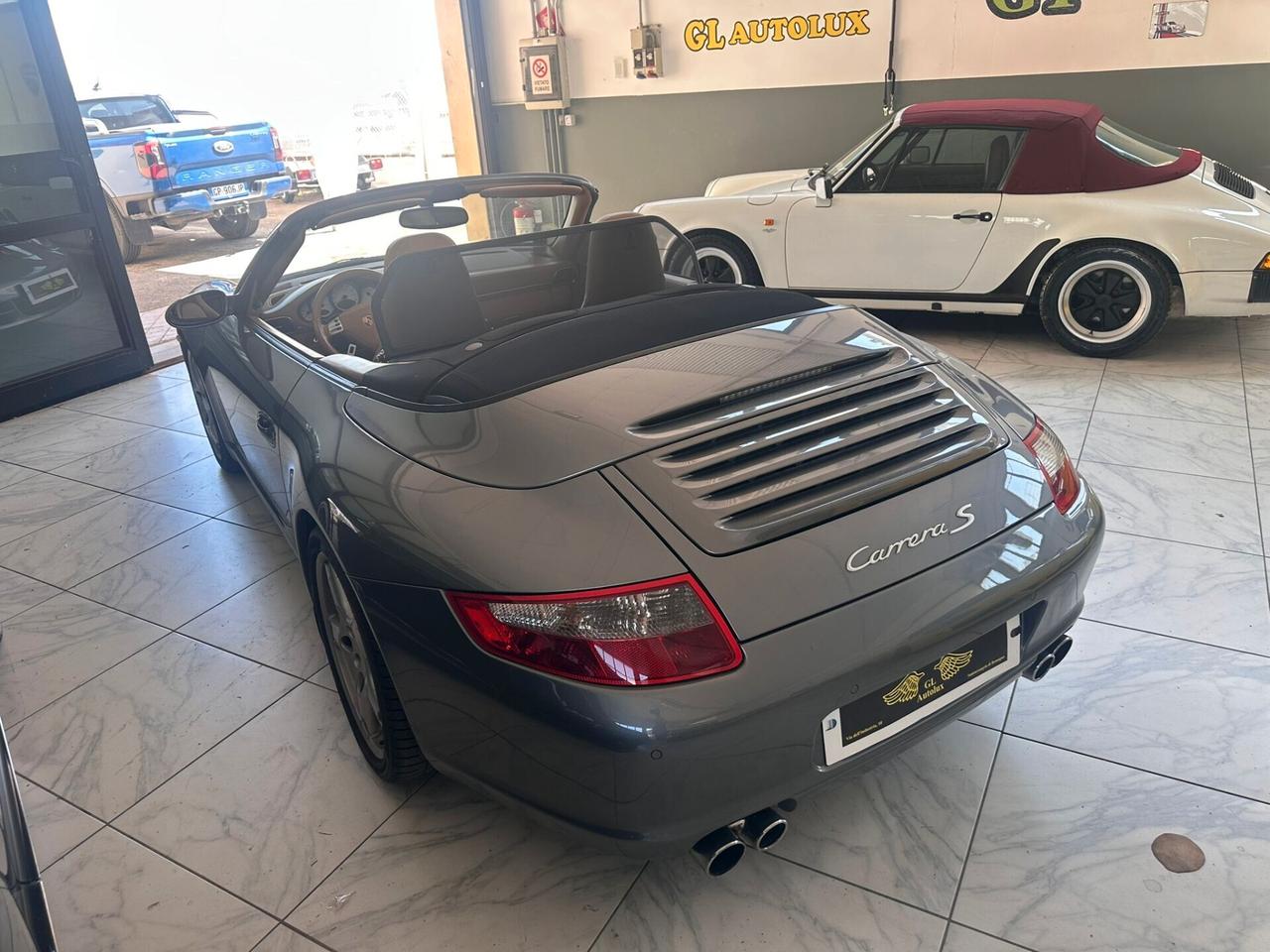 Porsche 911 Carrera S Cabriolet