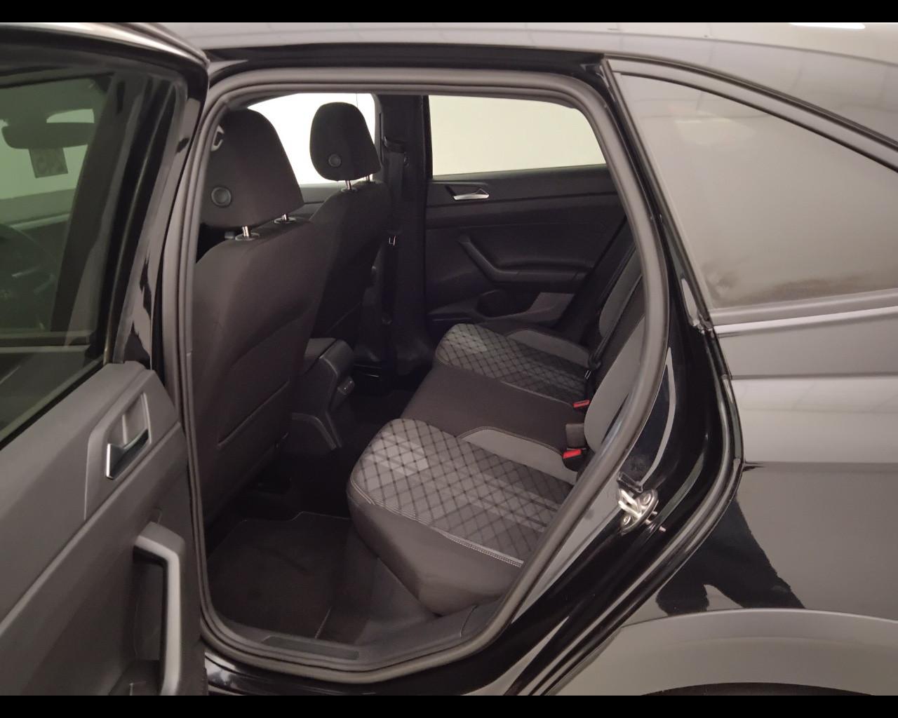 VOLKSWAGEN Taigo - Taigo 1.0 tsi R-Line 115cv dsg