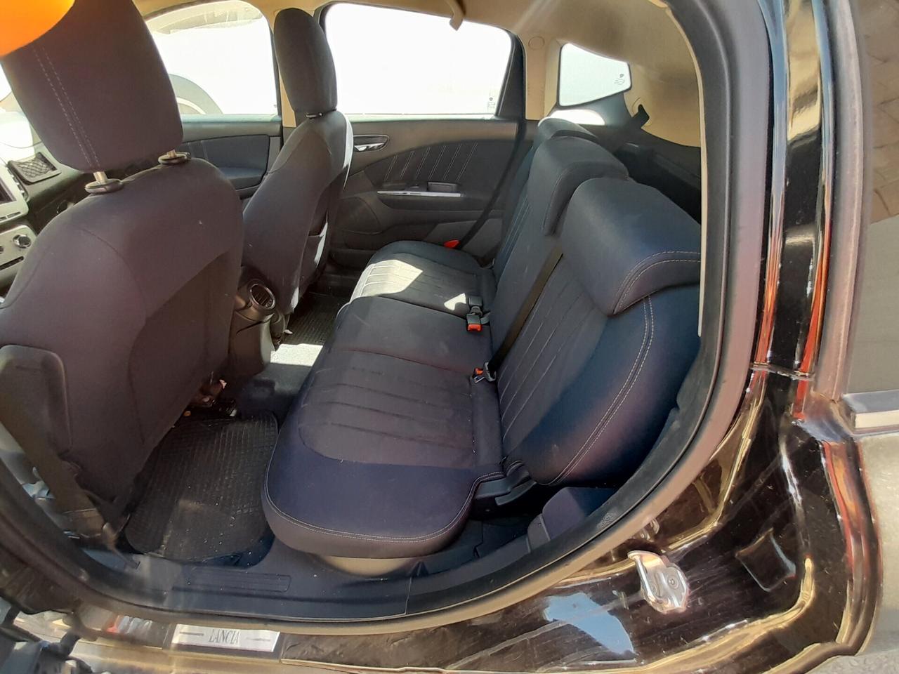 Lancia Delta 1.6 MJT DPF Oro
