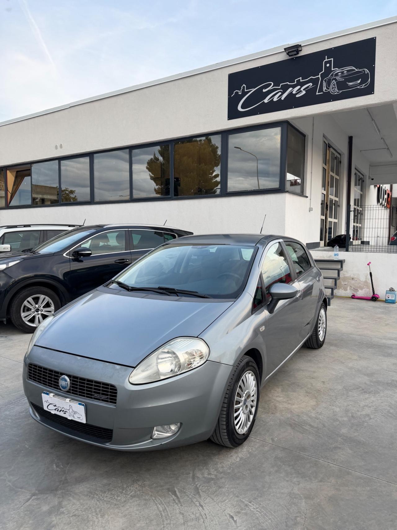Fiat Grande Punto 1.3 MJT 75 CV 5 porte Dynamic