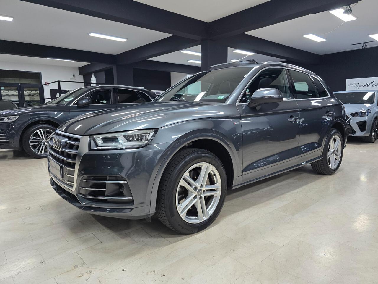 Audi Q5 2.0 TDI 190 CV quattro S tronic Sline (Tetto panorama)