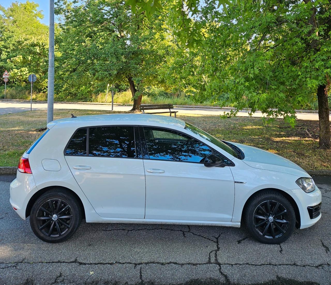 Volkswagen Golf 1.6 TDI neopatentati