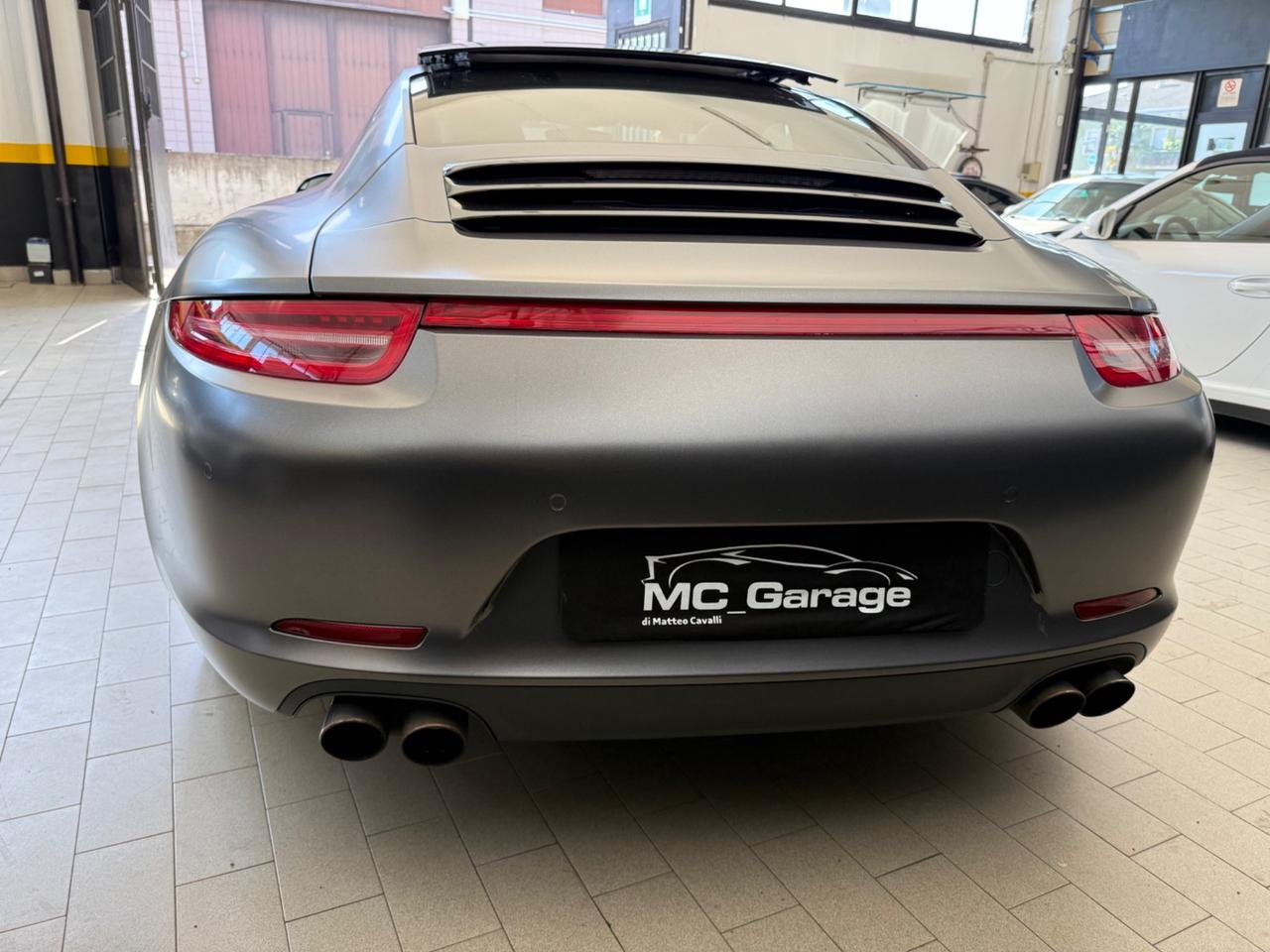 Porsche 911 3.8 Carrera 4S Coupé