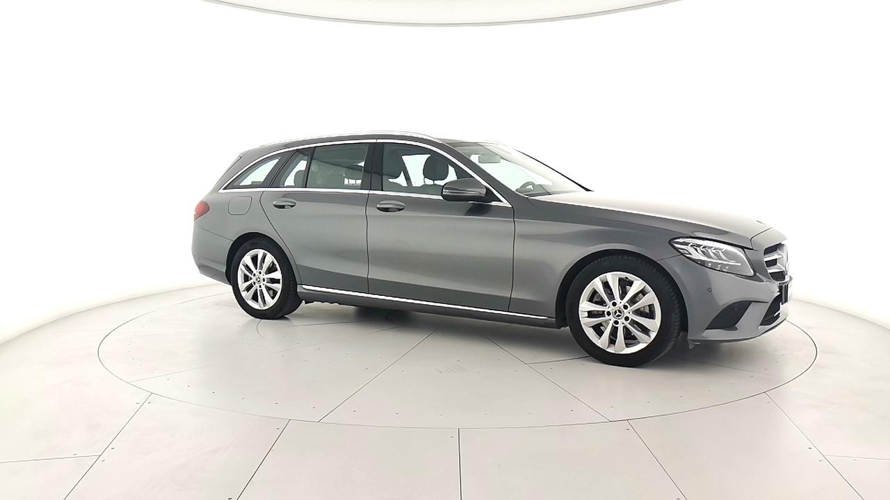 Mercedes-Benz Classe C-S205 2018 SW - C SW 220 d Sport auto