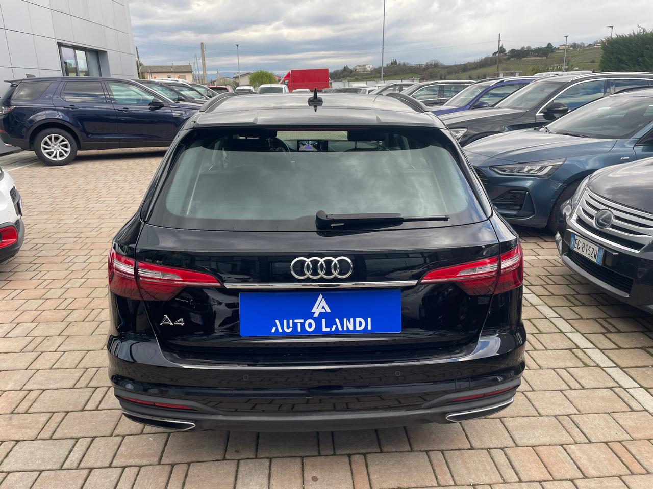 Audi A4 Avant 30 TDI/136 CV S tronic Business