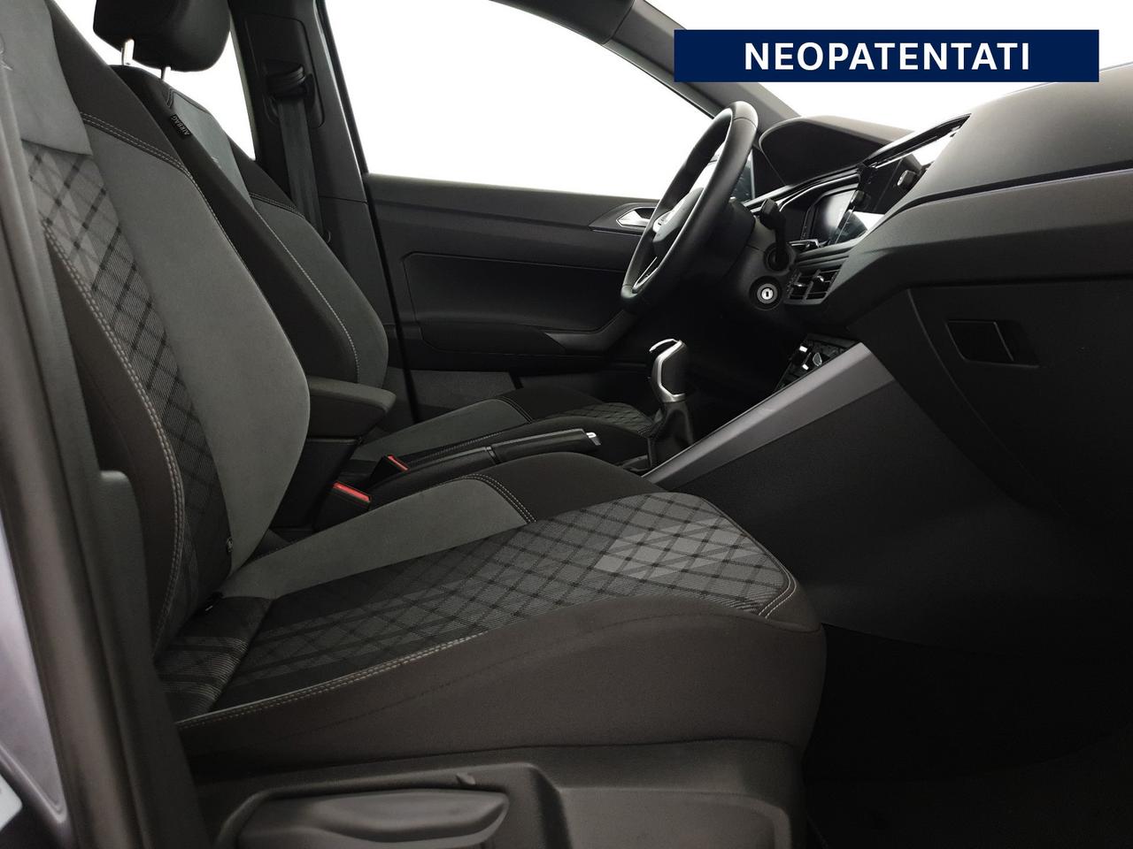 Volkswagen Taigo 1.0 tsi r-line 110cv
