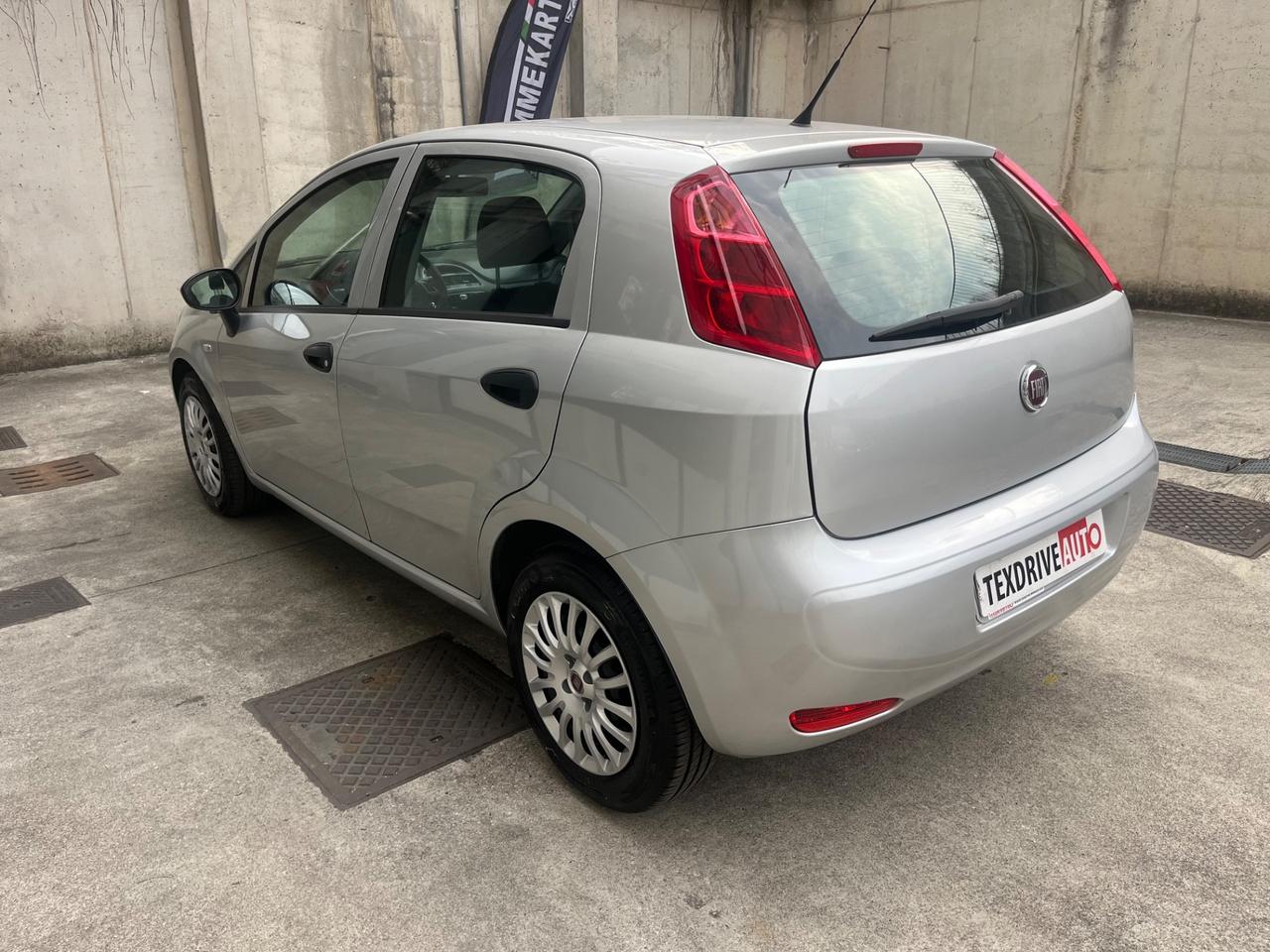 Fiat Punto 1.3 MJT II S&S 95 CV 5 porte Street