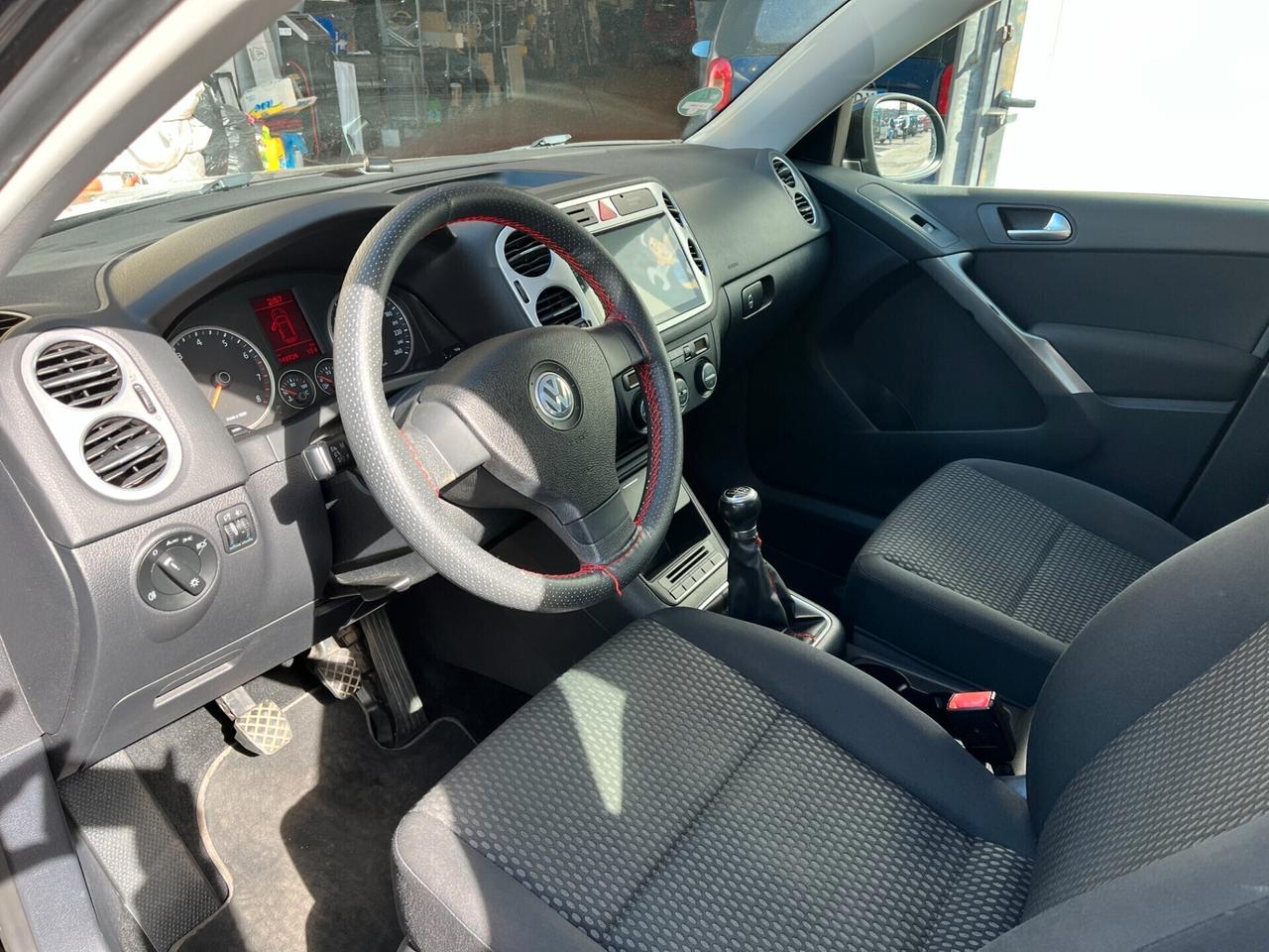 Volkswagen Tiguan 1.4 16V TSI CON GANCIO TRAINO