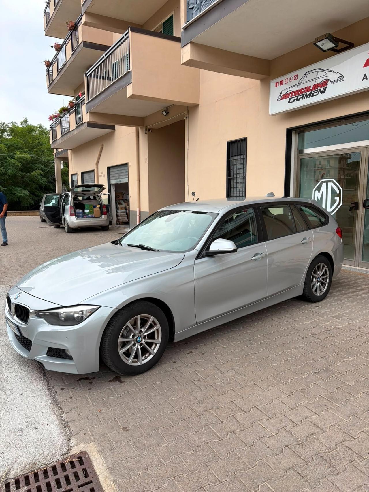 Bmw 318 318d Touring Luxury