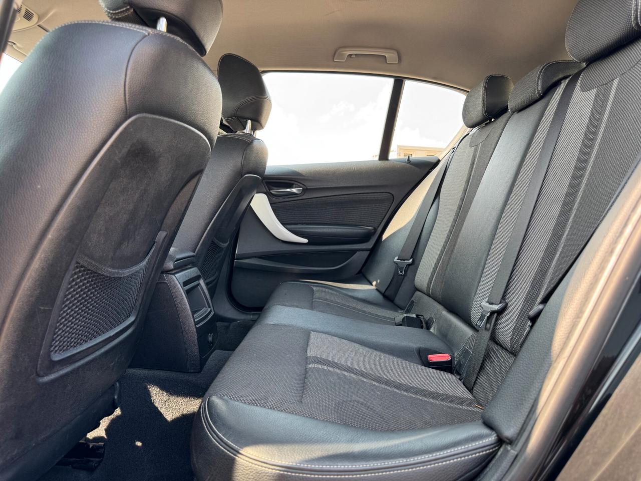 Bmw 118d Urban 150 cv AUTO LED