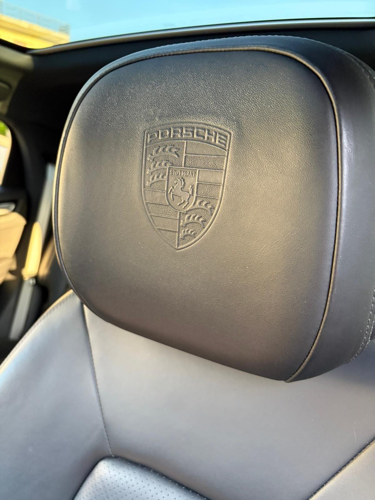 Porsche Cayenne Coupé 3.0 V6 PLATINUM EDITION - Full