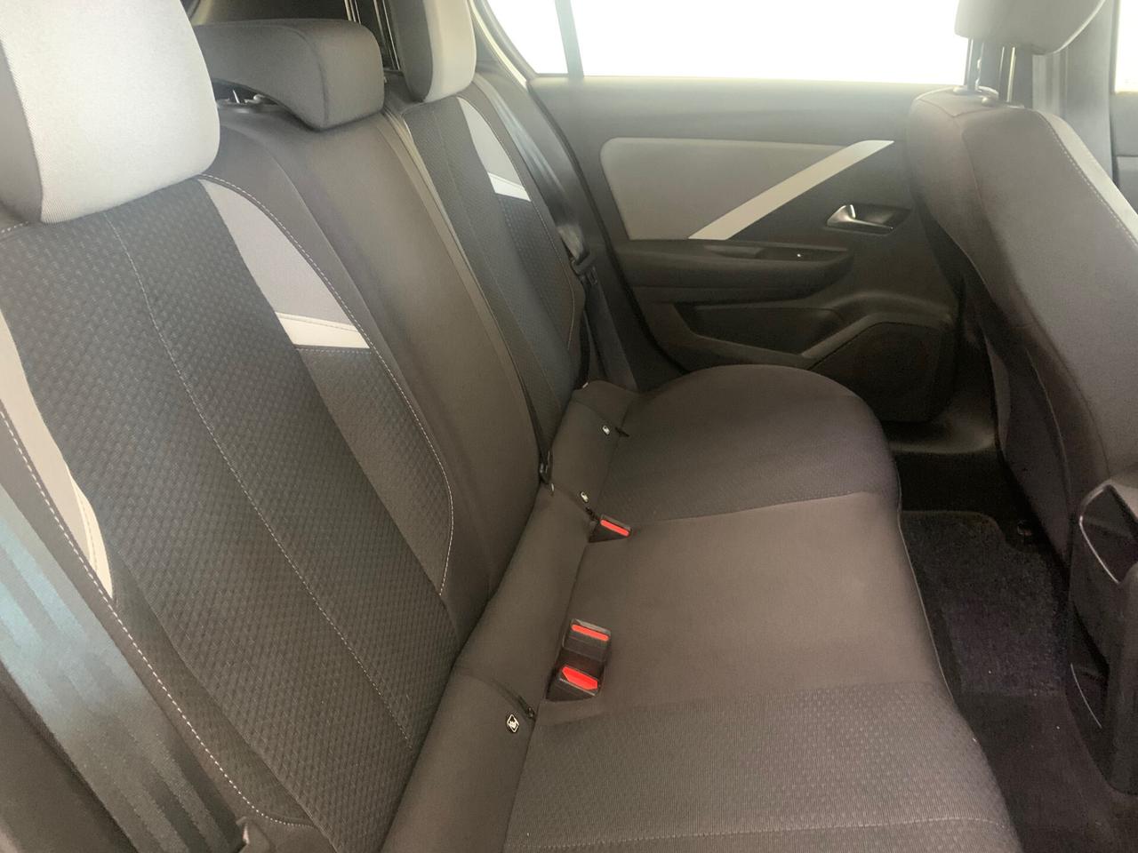 Opel Astra 1.5 Turbo Diesel 130 CV Edition