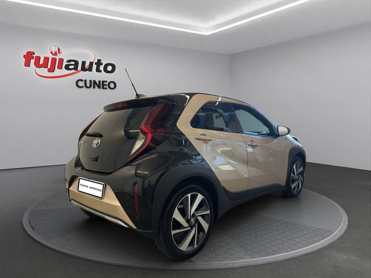 Toyota Aygo X 1.0 Lounge 72cv