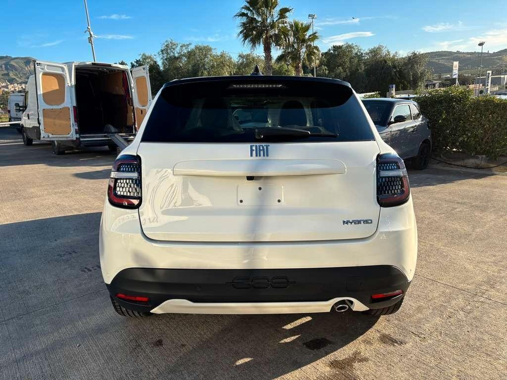 Fiat 600 Hybrid 110 CV DCT MHEV La Prima 2025 KM 0 IVA ESPOSTA Tua a solo 249 Euro al mese