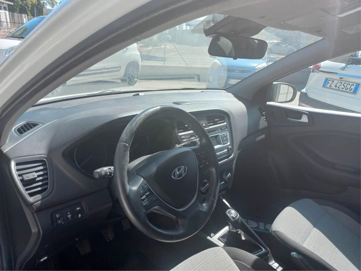 Hyundai i20 1.1 CRDi 12V 5 porte Go! Plus
