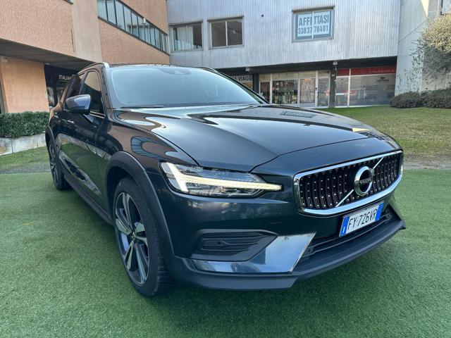 VOLVO V60 Cross Country D4 AWD 190CV Geartronic BusinessPlus MY20 70000KM