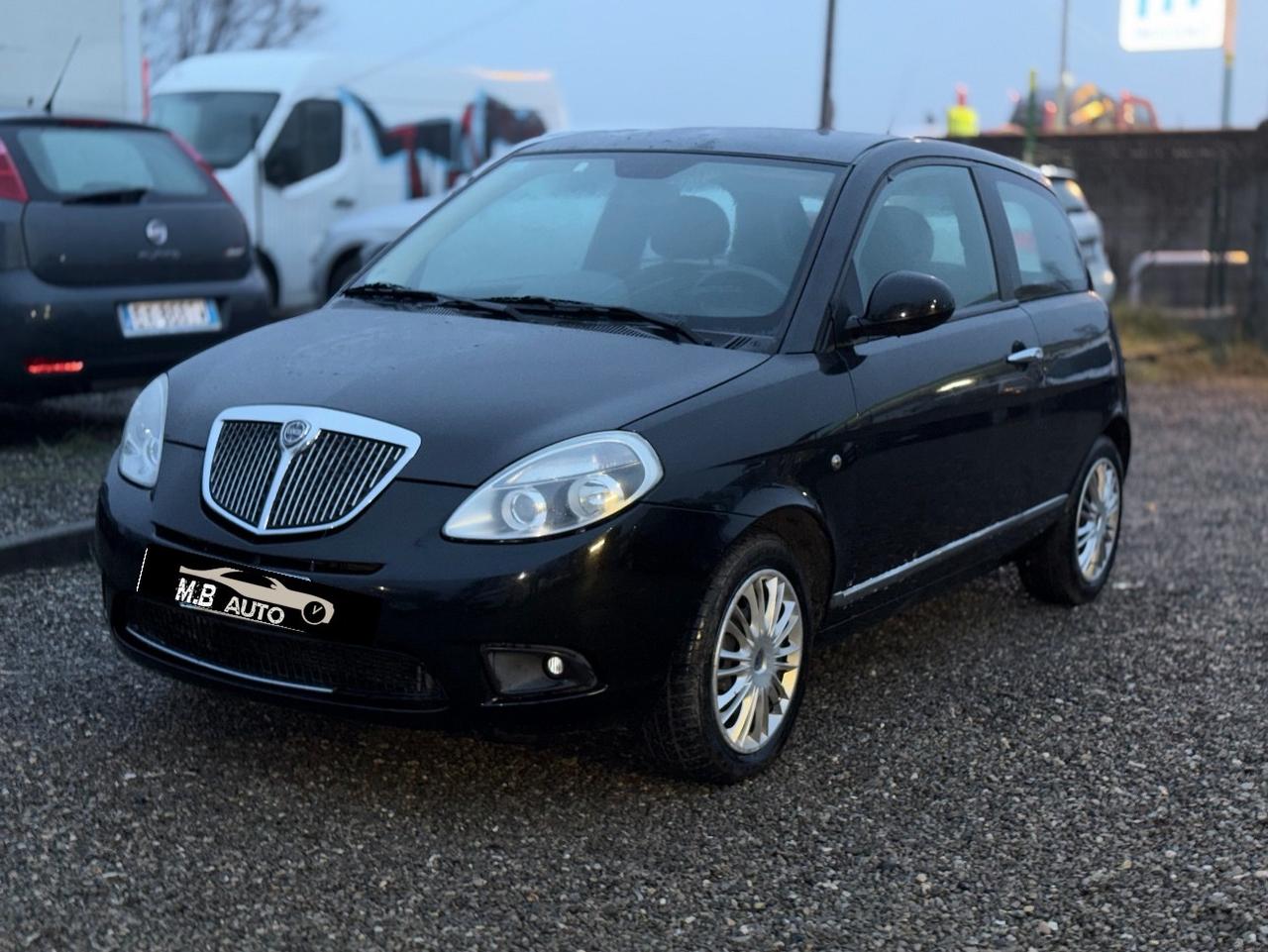 Lancia Ypsilon 1.2 GPL (120.000KM) NEOPATENTATI