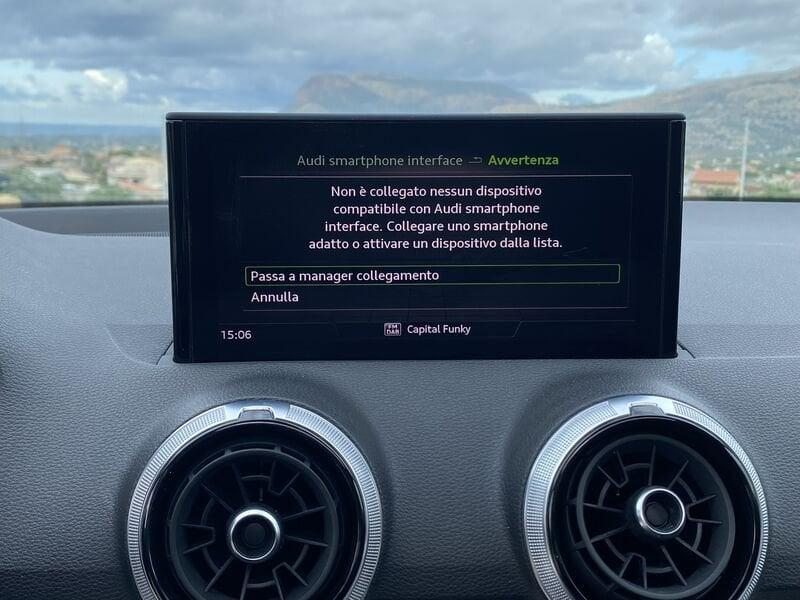Audi Q2 S Line interno ed esterno 1.5 TFSI 150CV 35 Tetto