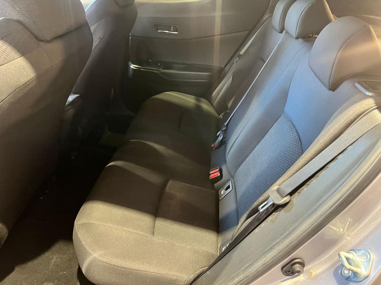 Toyota C-HR 1.8 Hybrid 2019