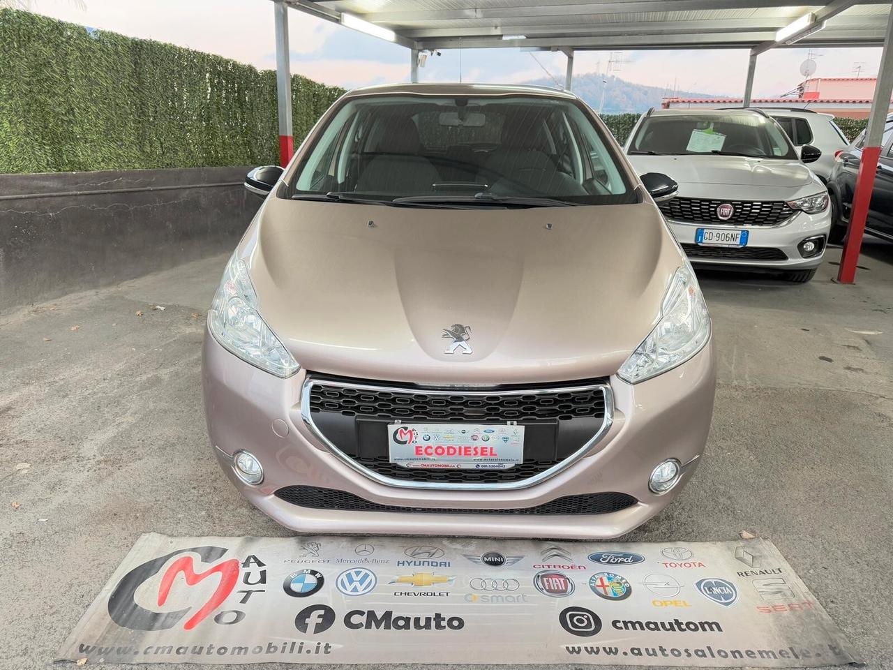 Peugeot 208 1.4 e-HDi 68 CV S&S robotizzato 5 porte