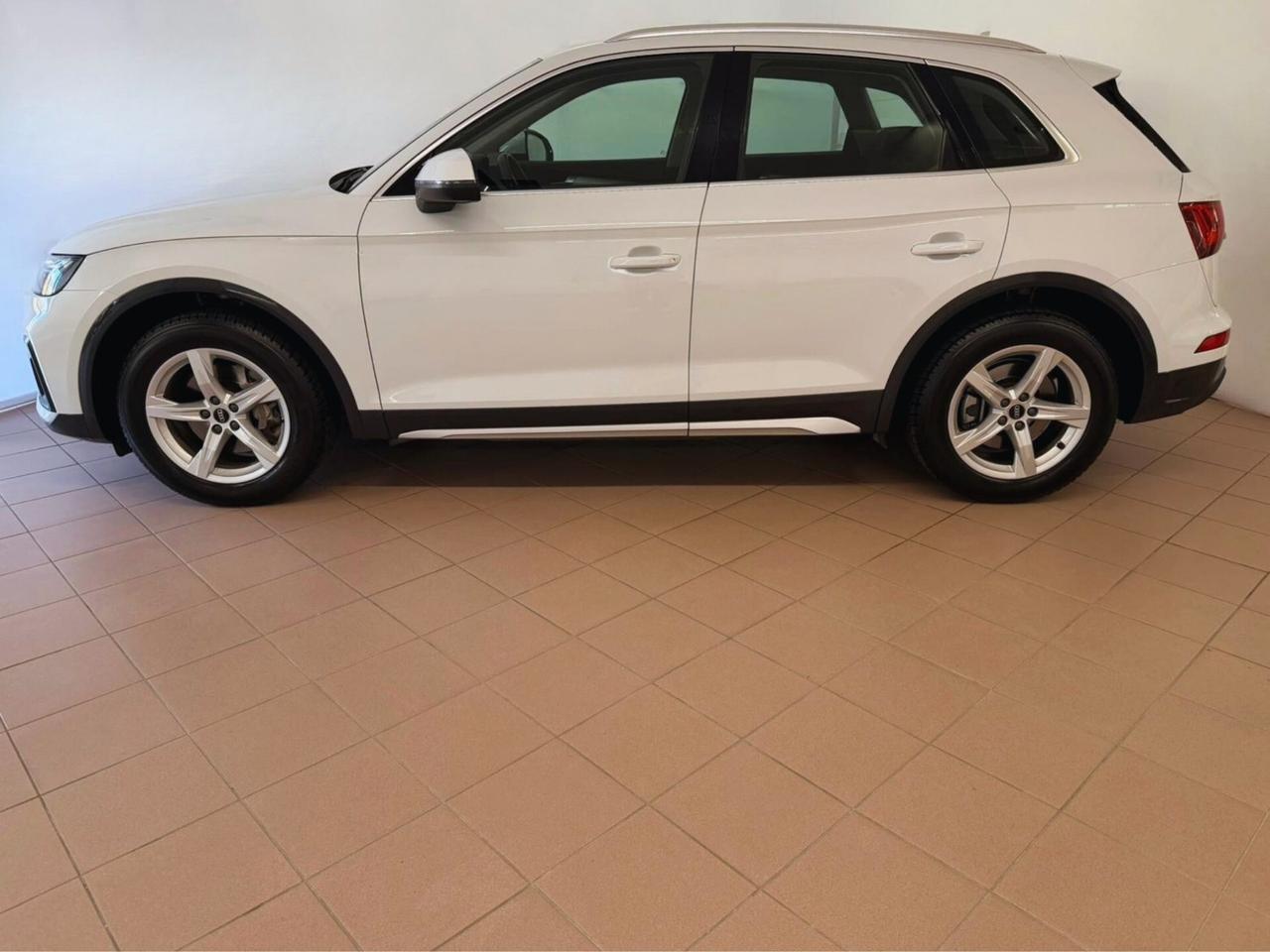 ---PROMO--- Audi Q5 SUV 35 TDI BUSINESS ADVANCED S TRONIC