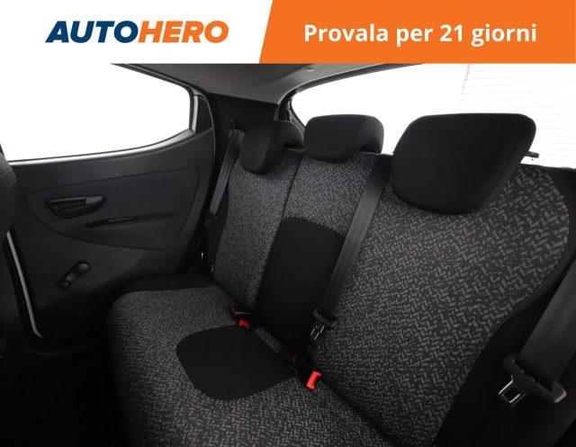 LANCIA Ypsilon 1.0 FireFly 5 porte S&S Hybrid Ecochic Silver