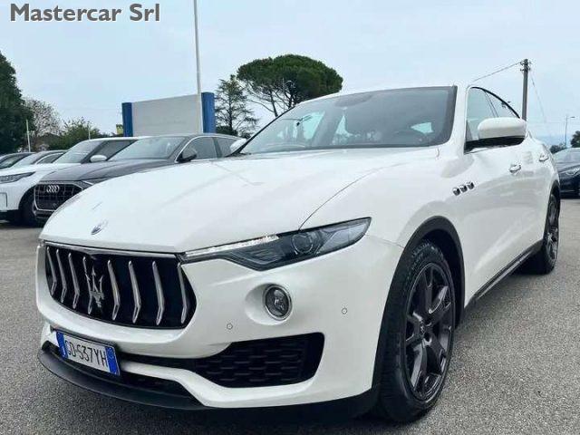 MASERATI Levante Levante 3.0 V6 350cv auto - GD537YH