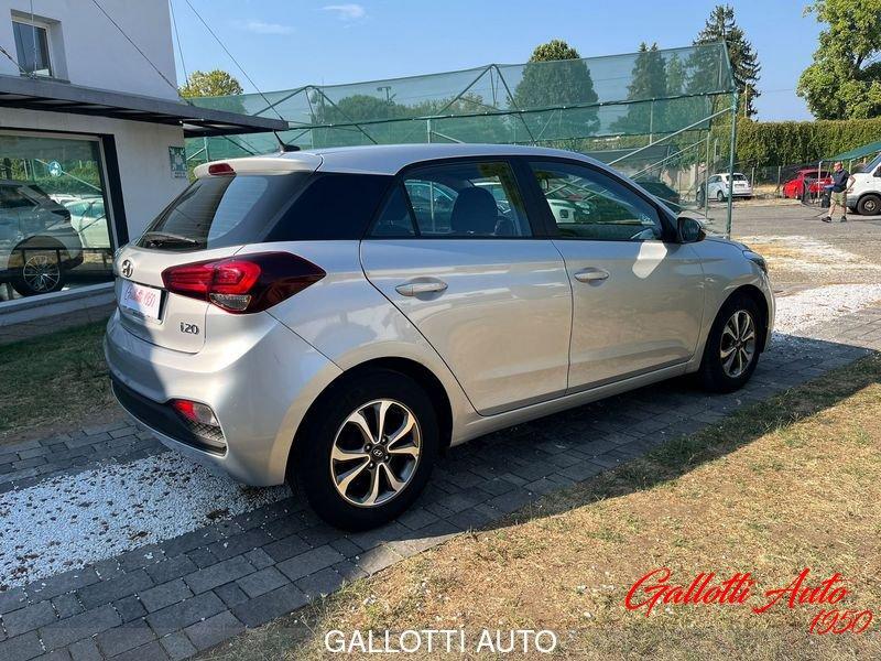 Hyundai i20 1.2 MPI 75cv Connect Line