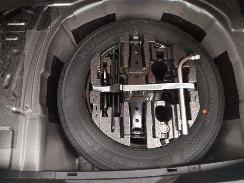 Škoda Fabia 1.0 TSI Evo 70KW YOUNG EDITION