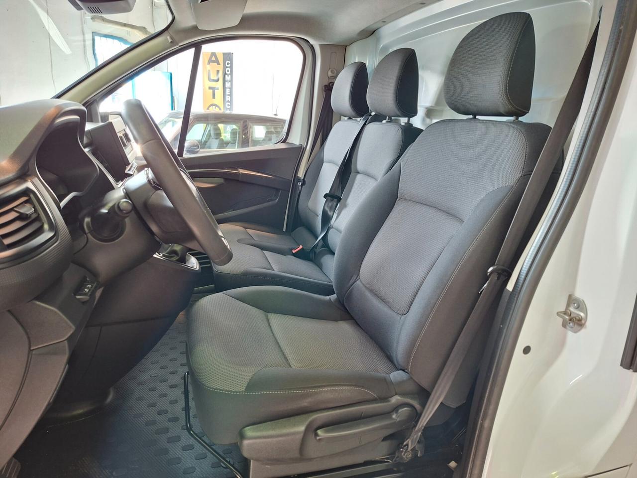 Renault Trafic 2.0 dCi 110CV - 1 PROPRIETARIO - PREZZO + IVA 22 %