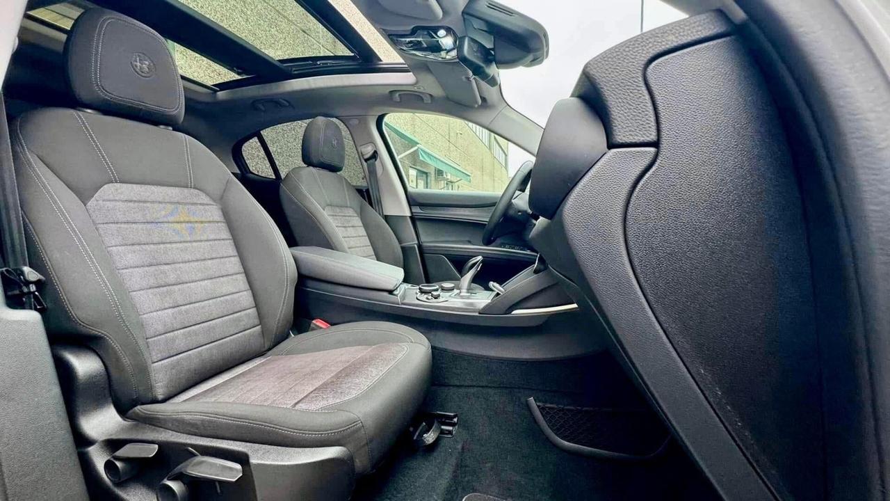 ALFA ROMEO STELVIO TURBODIESEL 2.0 EXECUTIVE 190CV - TETTO APRIBILE