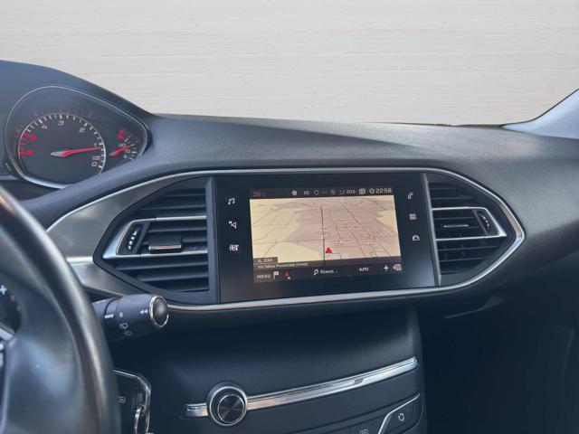 PEUGEOT 308 BlueHDi 130 S&S EAT8 SW Business