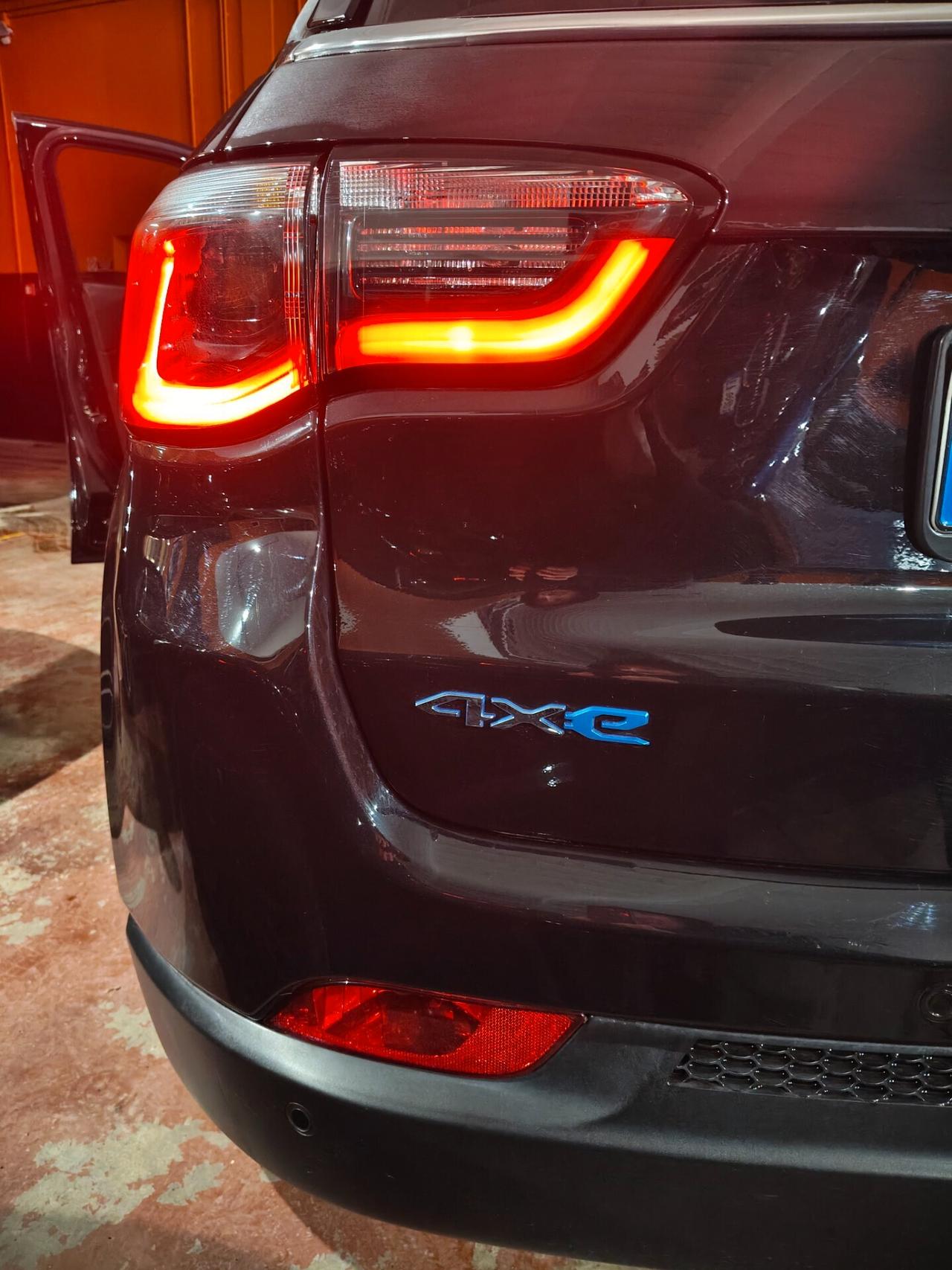 Jeep Compass Limite 4Xe IBRIDA NO FINANZIAMENTO!!!