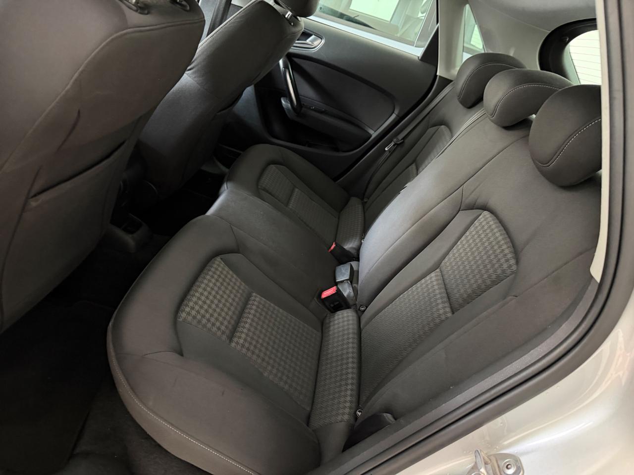 Audi A1 1.6 TDI S line edition plus