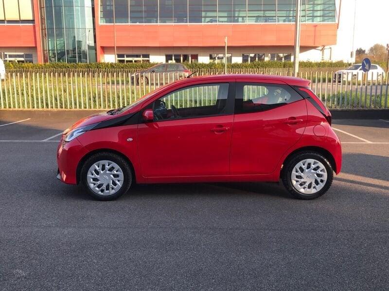Toyota Aygo 1.0 VVT-i x-play