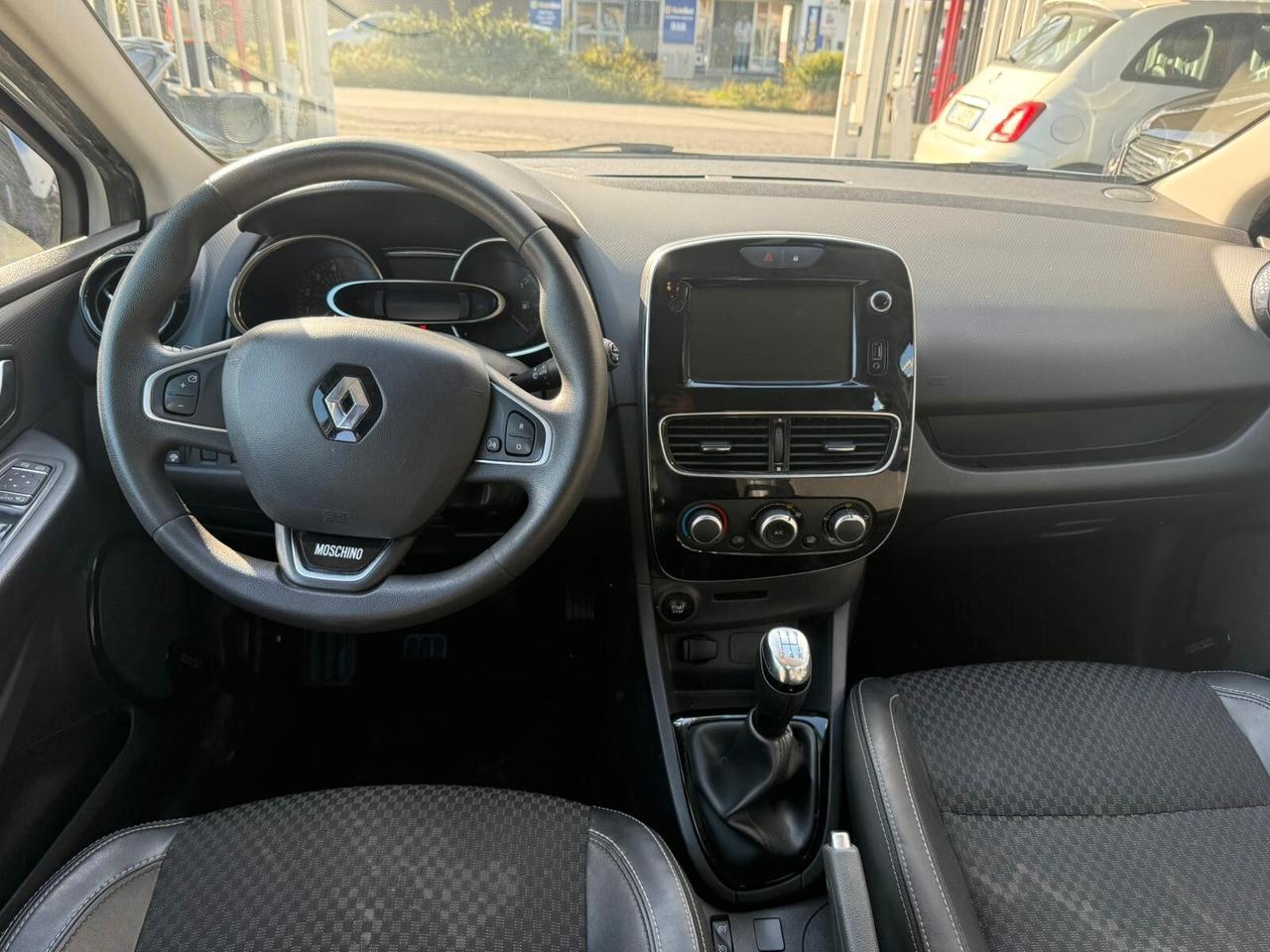 Renault Clio dCi 8V 90 CV 5 porte Moschino Life