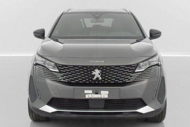 PEUGEOT 5008 Hybrid 136 e-DCS 6 Allure Pack City2 Drive Assist