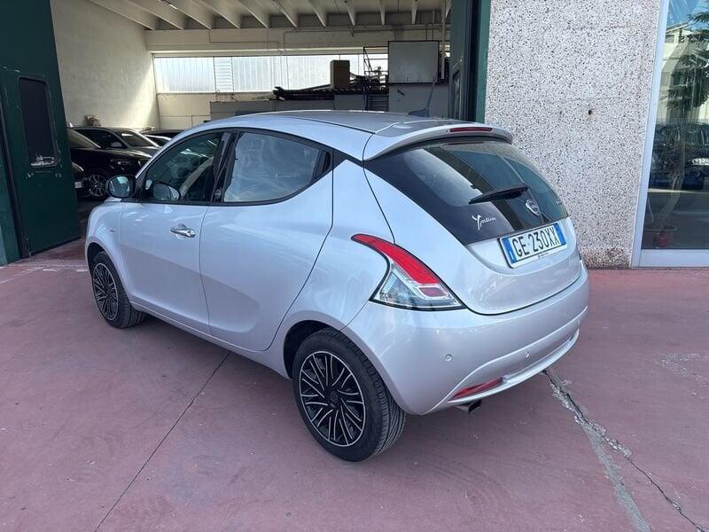 Lancia Ypsilon Ypsilon 1.0 FireFly 5 porte S&S Hybrid Gold GPL