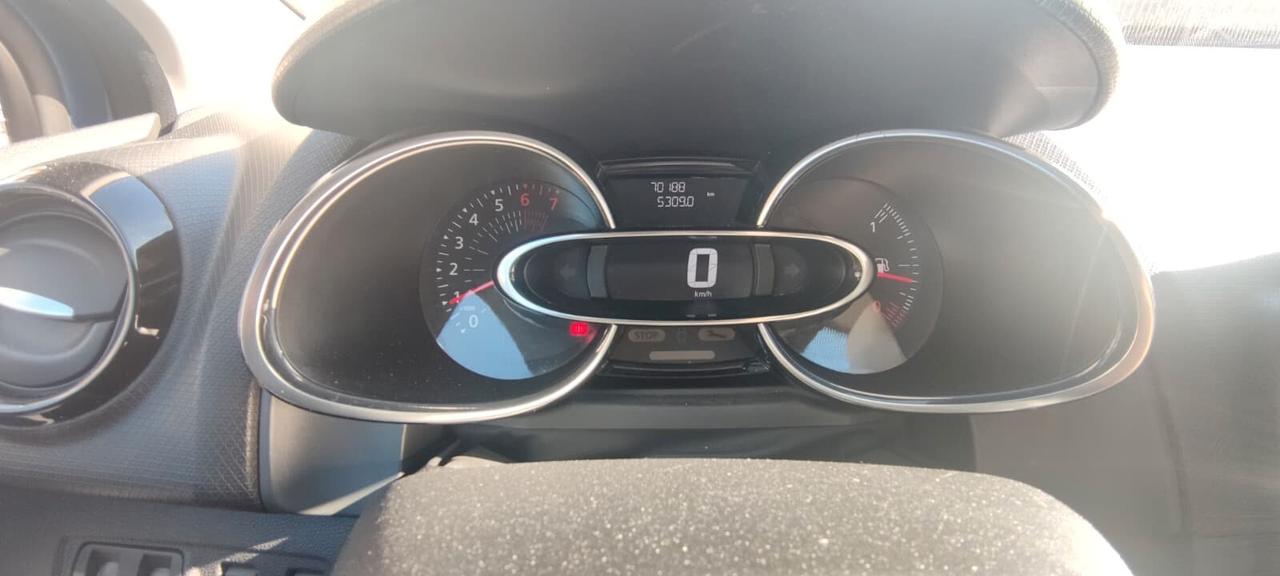 Renault Clio TCe 12V 90 CV GPL 5 porte Moschino Life