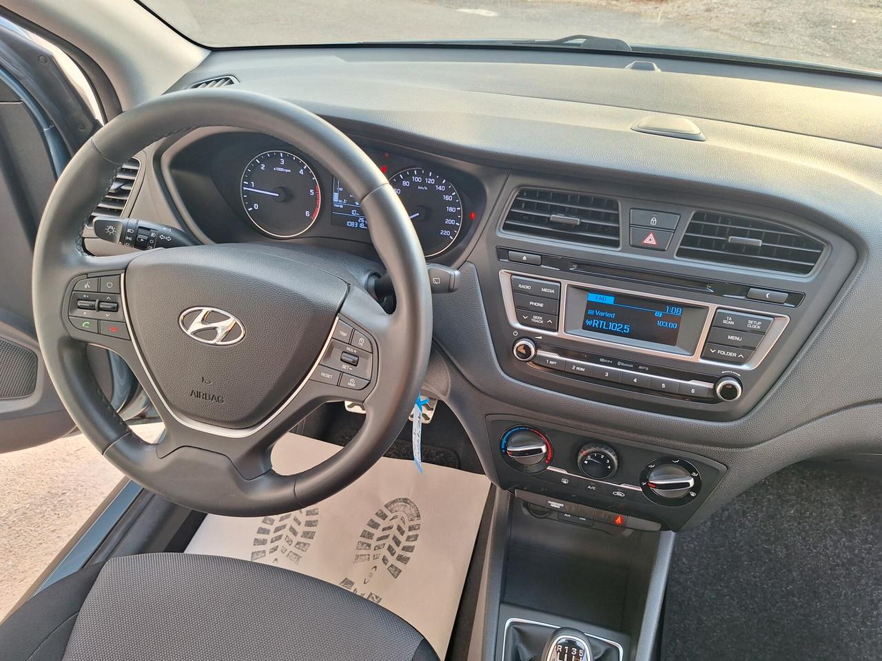 Hyundai i20 1.4 CRDi 5p. ACTIVE CROSS 2016
