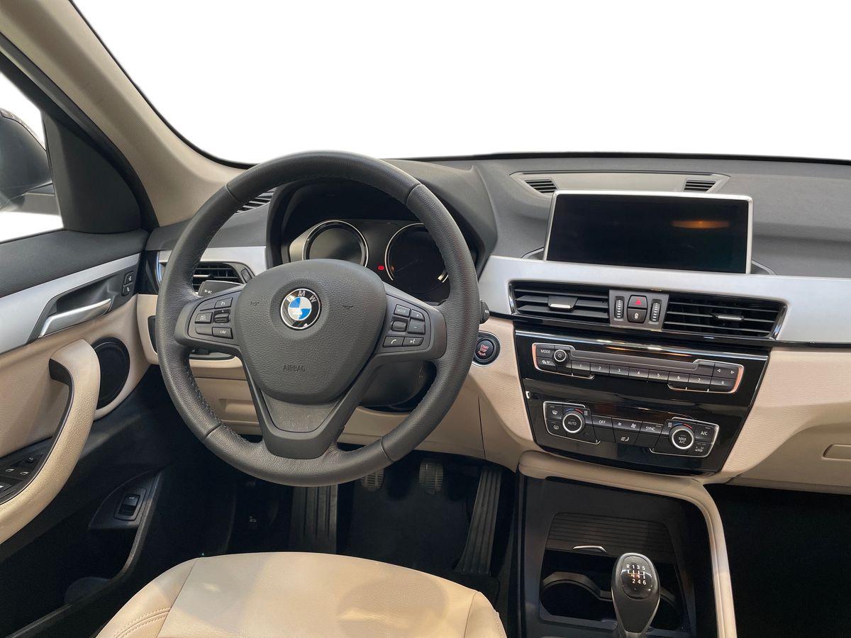 BMW X1 F48 2019 - X1 sdrive18i Advantage 136cv