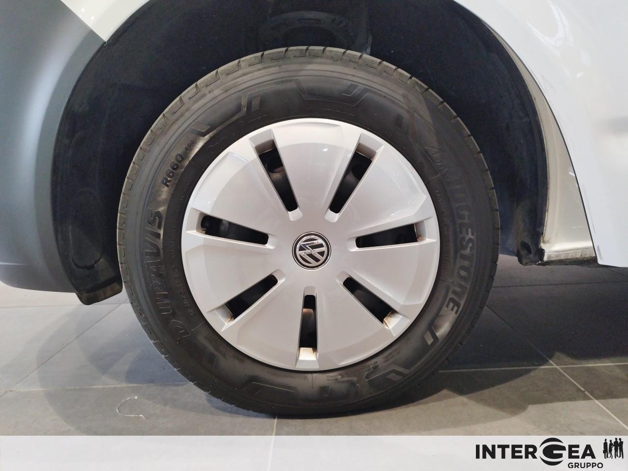 VOLKSWAGEN Caravelle 2.0 tdi 150cv Trendline p.c. dsg7