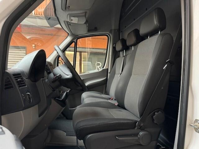 Volkswagen Crafter 2.0 TDI 163 CV in Garanzia