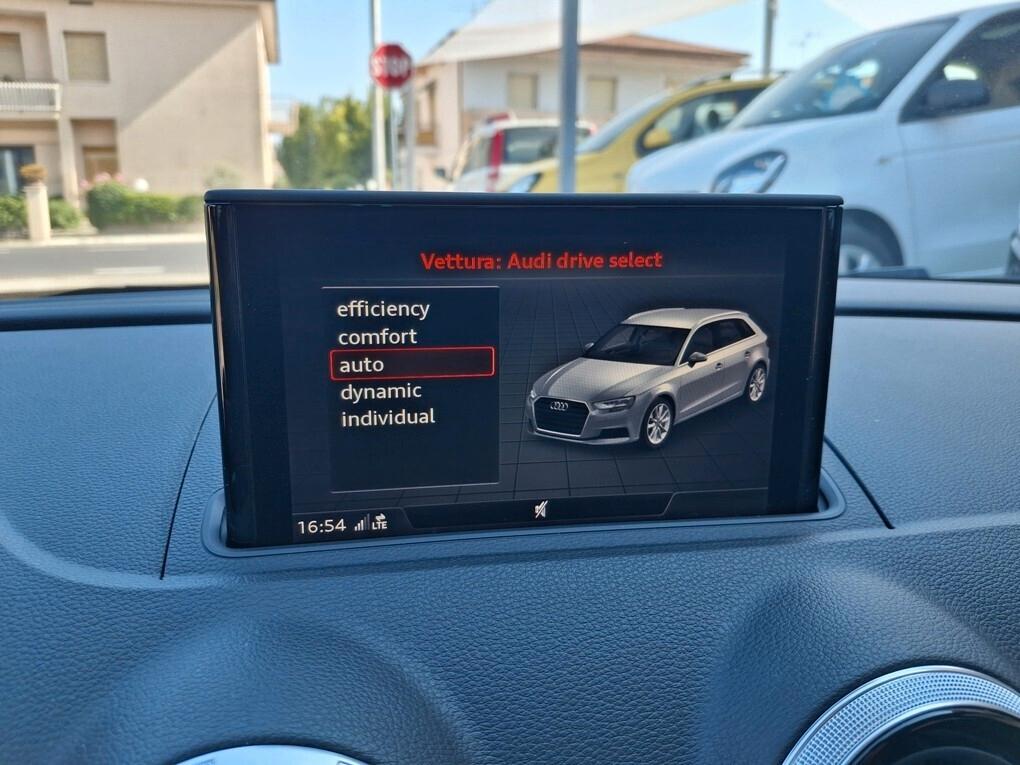 Audi A3 SportBack 1.6 TDI 116cv Sport Km 99.000