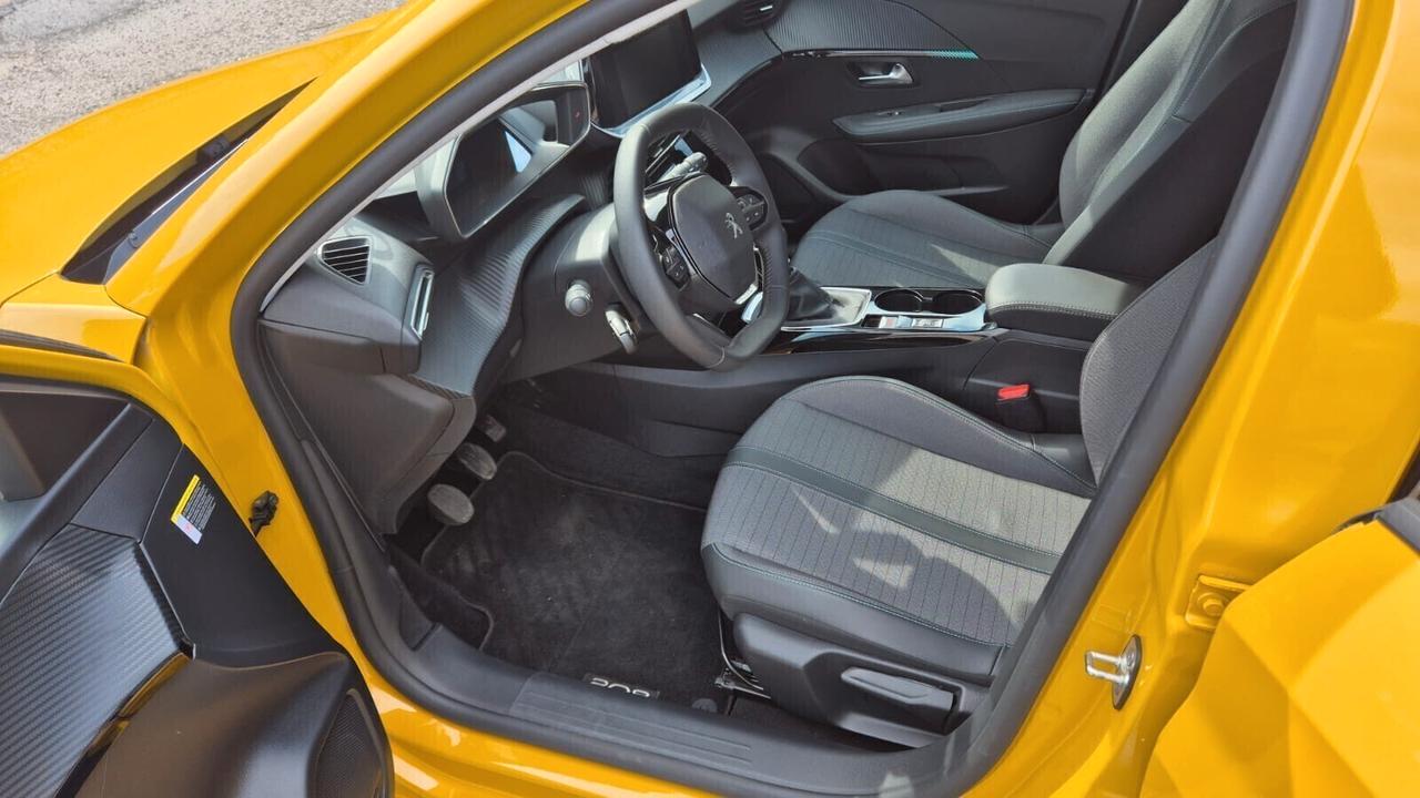 Peugeot 208 PureTech 100cv 5p Allure Pack-Km 2600