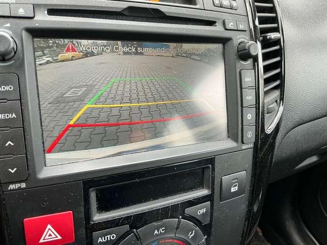 Kia Venga Venga 1.4 Cool eco-dyn-Ben-Gpl-tetto apr.-navig.-