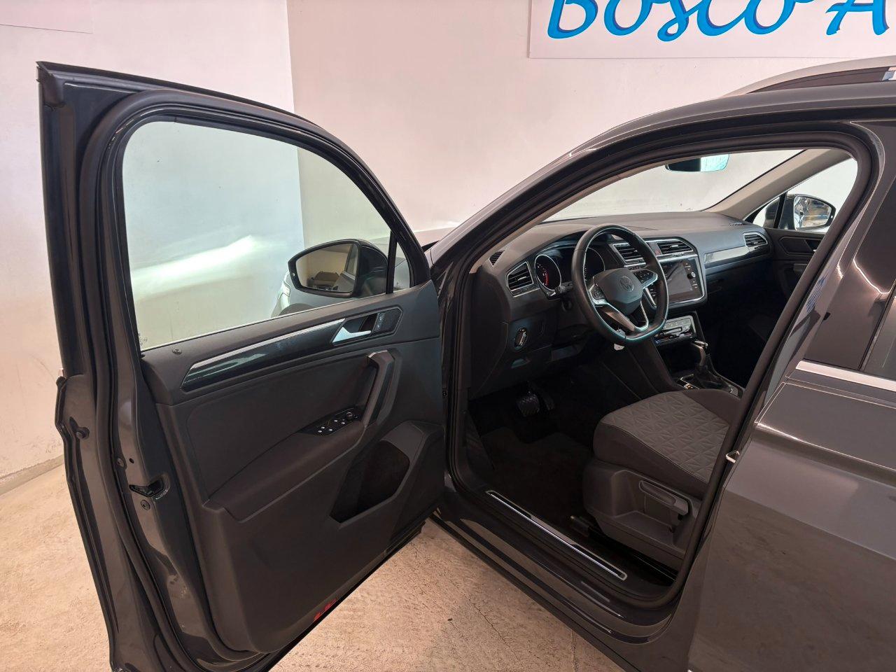 Volkswagen Tiguan 2.0 tdi Life 150cv dsg