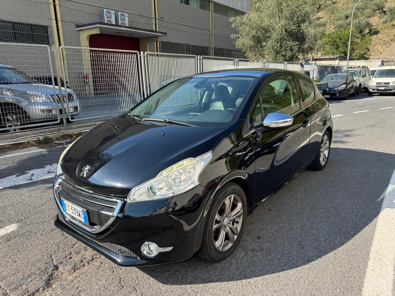 Peugeot 208 1.4 HDi 68 CV 3 porte Allure 2015 Tetto panoramico
