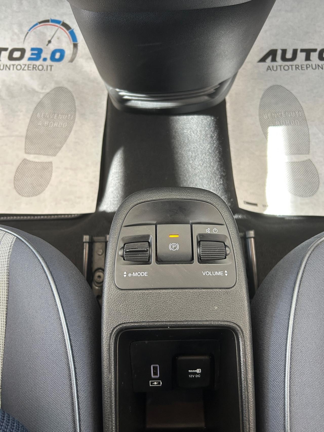 Fiat 500e Berlina 42 kWh Icon Neopatentati