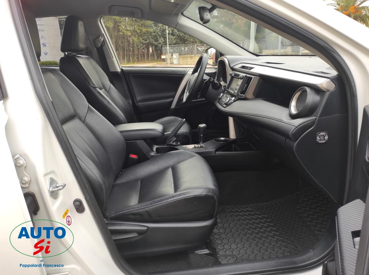 Toyota RAV 4 2.2 Diesel - 150cv 4WD